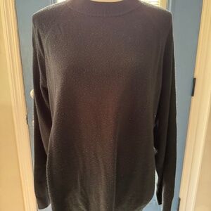 Designer’s Original pullover Sweater